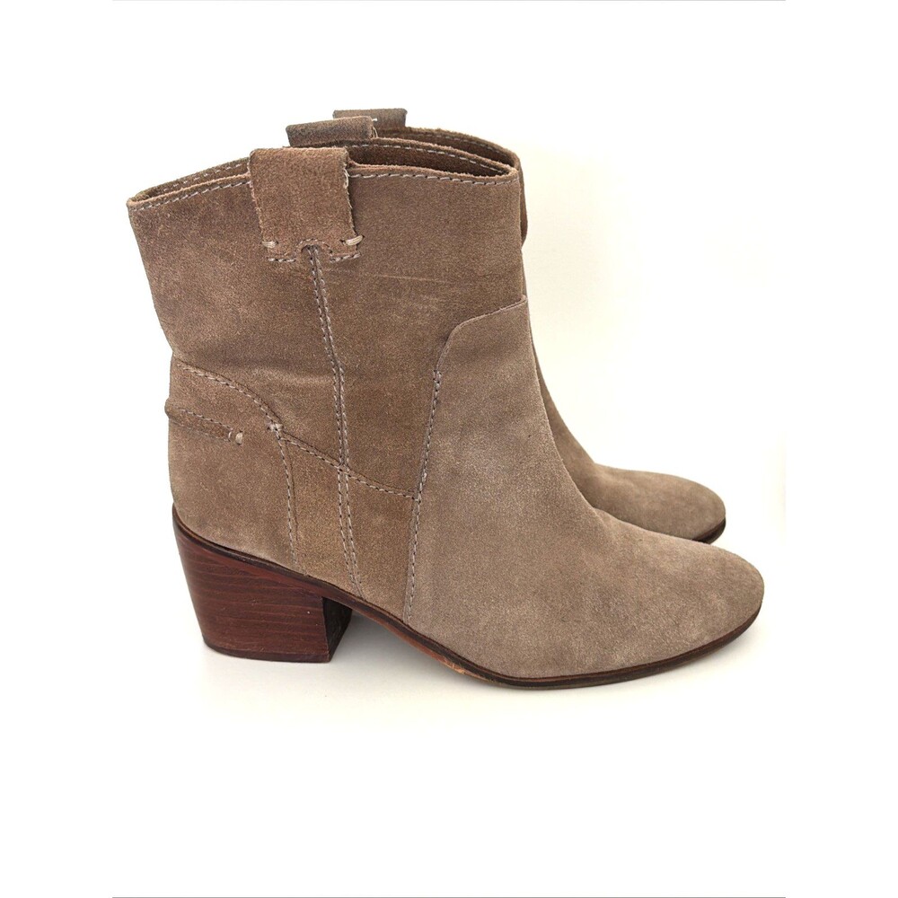 Vince Camuto Maves Suede Bootie Women's Sz 8.5 M Tan Brown Z5340 Western EUC - Picture 3 of 8